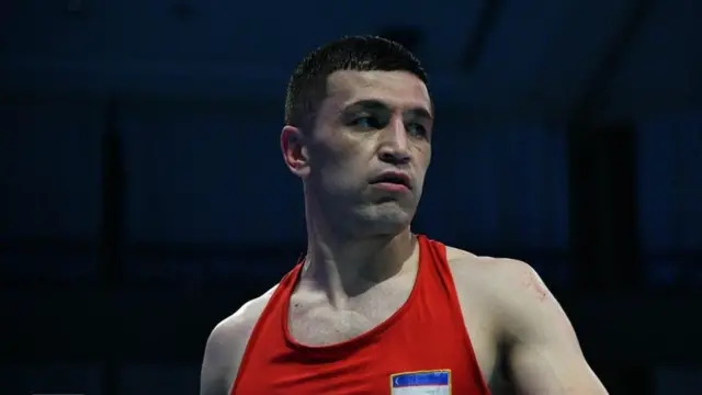 Осиё чемпиони Бобоусмон Батуров