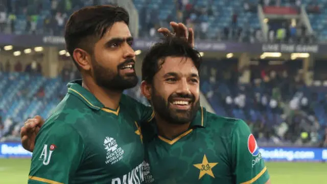 বাবর আজম ও মোহাম্মদ রিজওয়ান