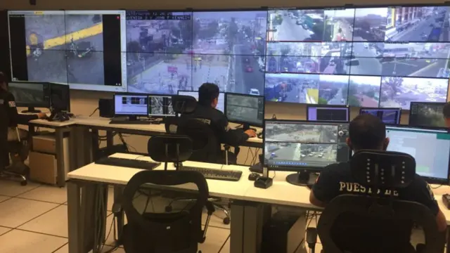 Un centro de control de seguridad de Nezahualcóyotl