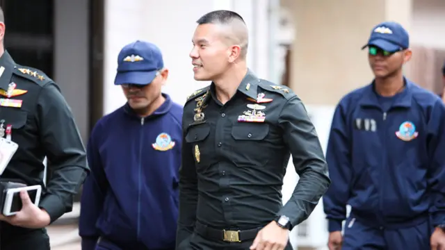 พ.ท.นพ.ภาคย์ โลหารชุน