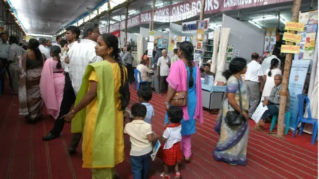 புத்தக கண்காட்சி