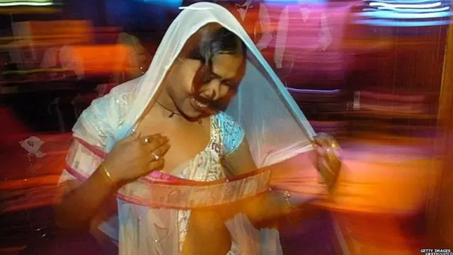 डान्स बार