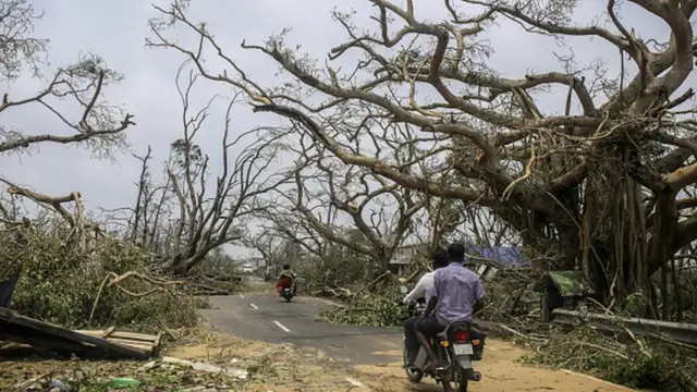 తుపాను నష్టం