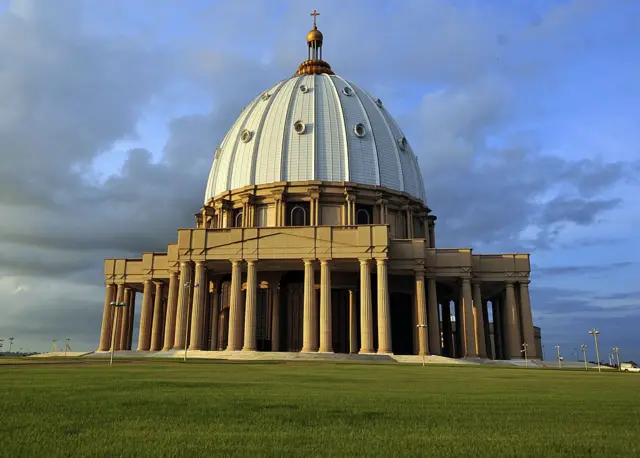 Нотр-дам де ля пе