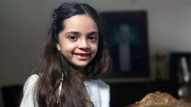 টুইটার বালিকা হিসেবে খ্যাতি পাওয়া বানা আলাবেদ