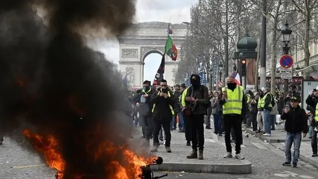 Ndị otu Yellow Vest na France