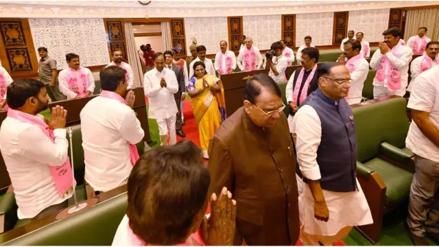 తెలంగాణ అసెంబ్లీలో సీఎం కేసీఆర్, గవర్నర్ తమిళిసై సౌందర రాజన్