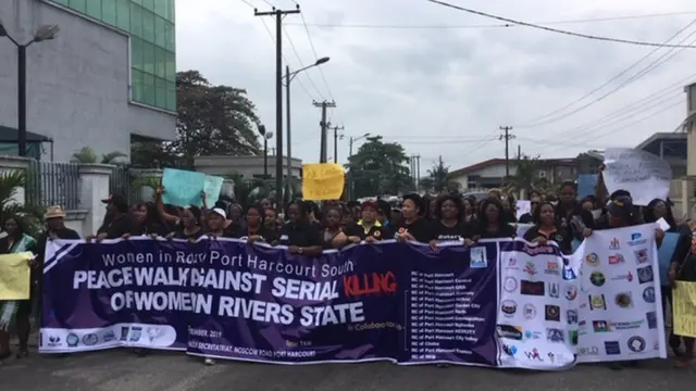 Women dey protest di serial killings