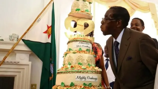 روبرت موغابي