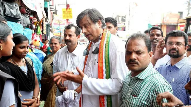 शशि थरूर