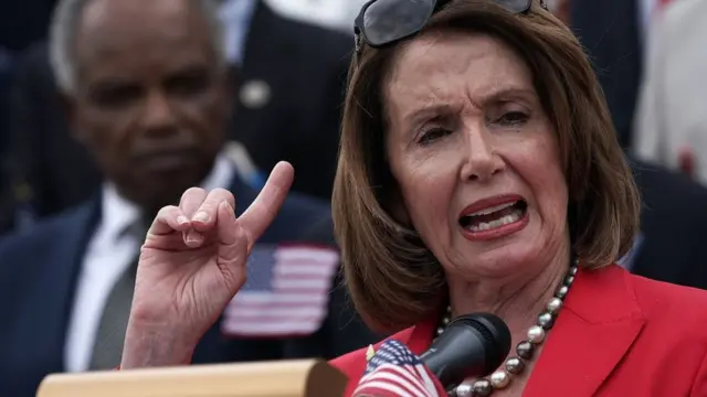 Нанси Пелоси