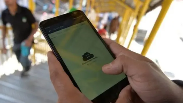 कश्मीर में इंटरनेट कोई नई चीज़ नहीं है.