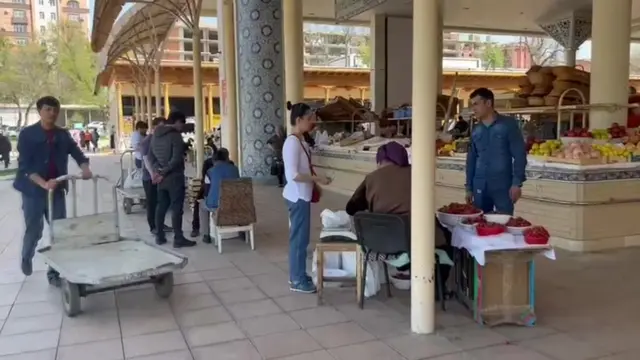 Тошкент шаҳридаги бозорлардан бири