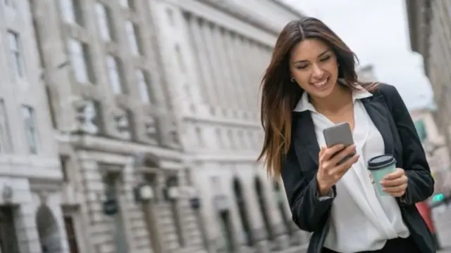 મહિલાની તસવીર