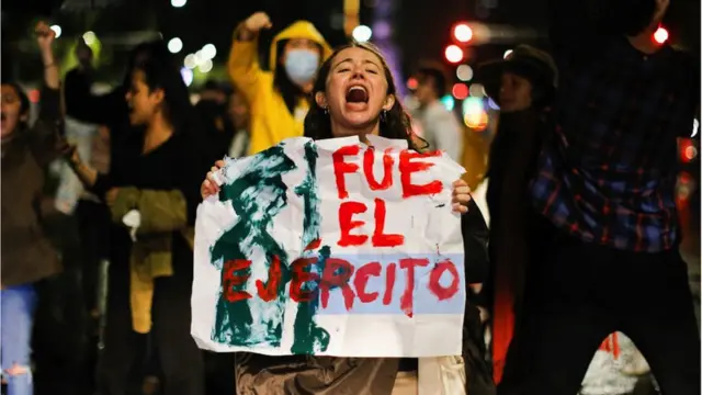 Protesta contra reforma sobre la Guardia Nacional.