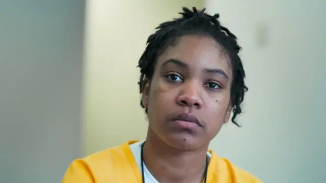 Ashley fue sentenciada a 12 años de cárcel con tres años de suspensión, quedando la condena en nueve años.