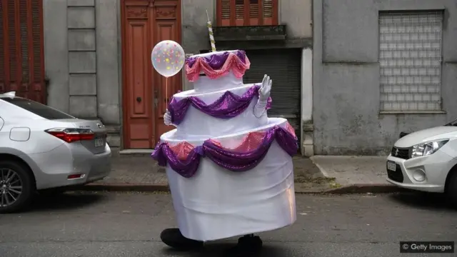 인간의 신체는 부위별로 노화 속도가 다르다. 생물학적 나이의 측면에서 우리가 몇 번의 생일을 보냈는지는 큰 의미를 갖지 못한다