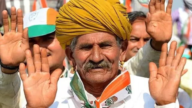 પ્રતીકાત્મક તસવીર