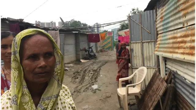 दिल्ली से सटा नोएडा