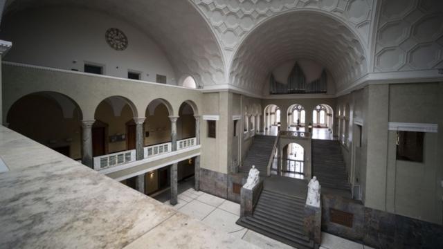 Una foto del atrio de la Universidad Ludwig Maximilian en Munich, Baviera, donde Sophie Scholl Sophie Scholl arrojó los pamfletos, 04 May 2021