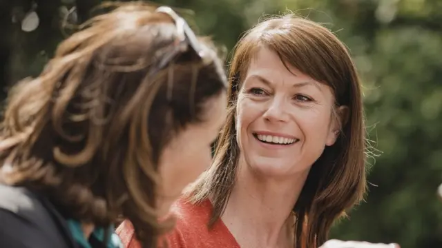 ఇద్దరు మహిళలు