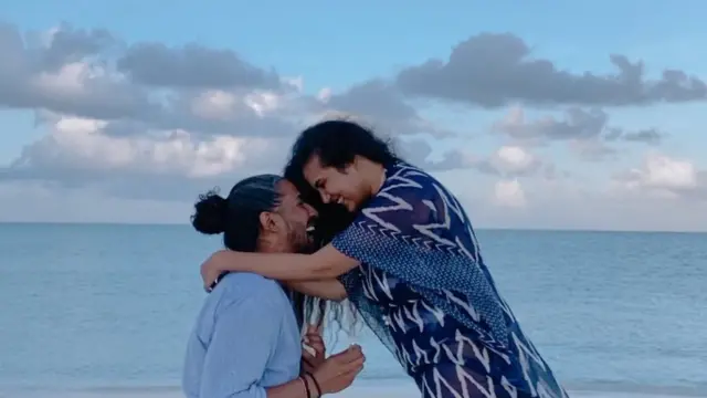 పుపుల్ పచౌరి, రోహన్