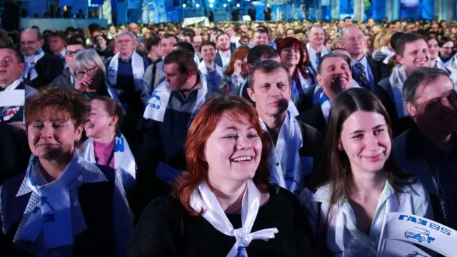 рабочие завода ГАЗ