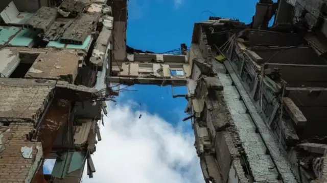 th