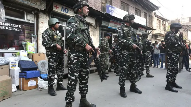 Paramilitary forces at the site of a militant attack, at Maisuma on April 4, 2022 in Srinagar, India. A CRPF jawan was killed and another injured in the attack.