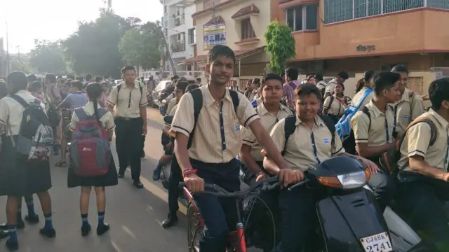 વડોદરા બંધ