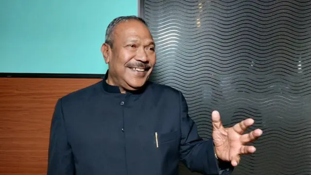 வீ.இராதாகிருஸ்ணன்