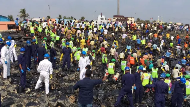 எண்ணெய் கசிவு சுத்திகரிப்பு