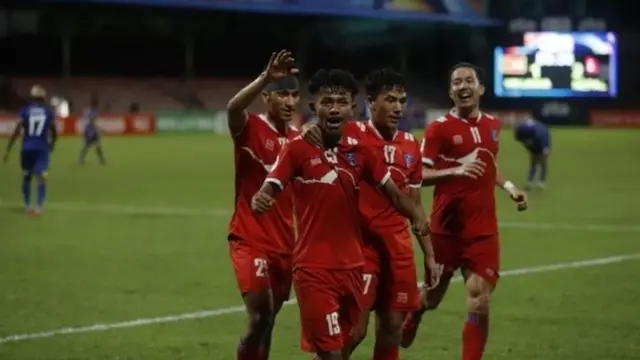 साफ फुटबल