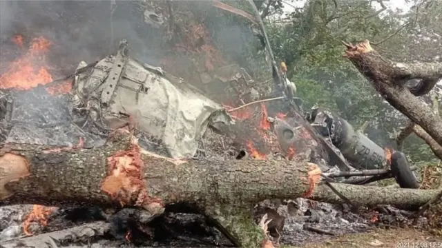 కూలిన హెలికాప్టర్