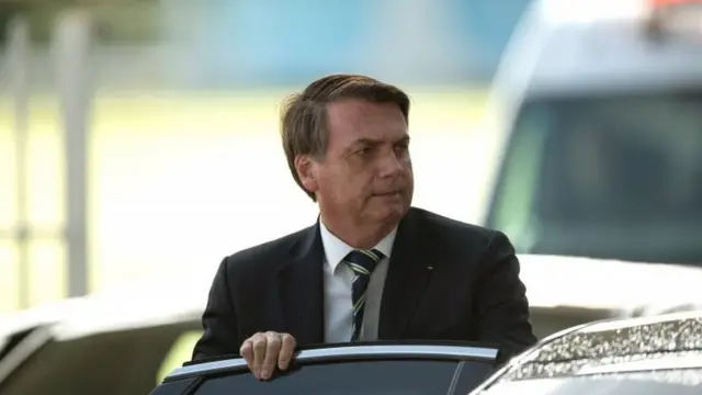 Bolsonaro entrandosite de apostas cs go sem depositarcarro