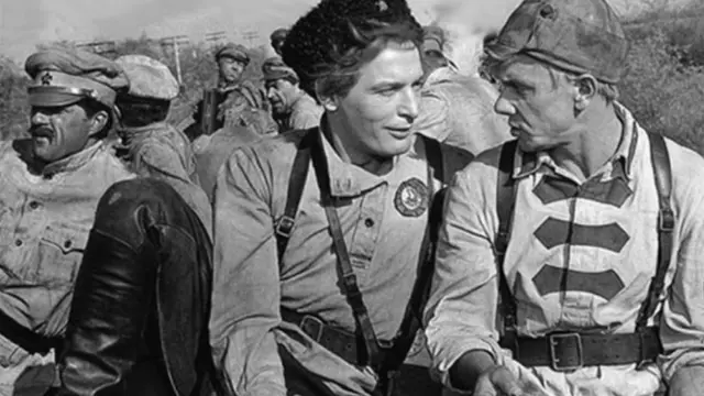 Лановий Офіцери