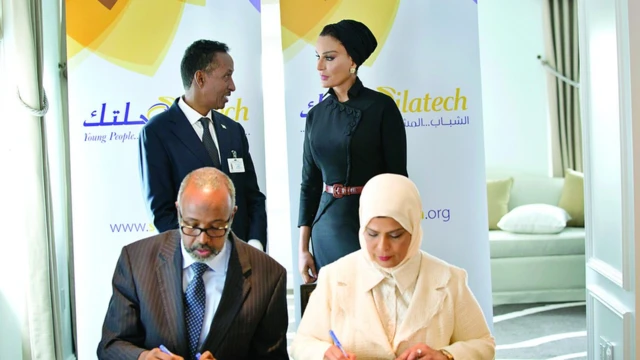 Axmed Ciise Cawad: 'Farmaajo madaxweyne Mareykan ma aha, waa madaxweyne Soomaaliyeed