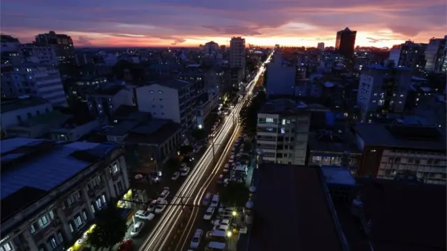 ကား