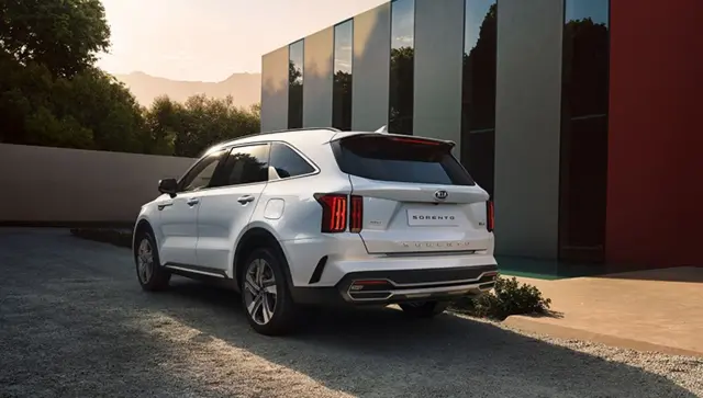 نسل جدید کیا سورنتو برای اولین بار با موتور هیبرید ساخته می‌شود