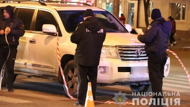 автомобіль