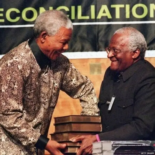 ਡੇਸਮੰਡ ਟੂਟੂ ਨੈਲਸਨ ਮੰਡੇਲਾ ਦੇ ਬਹੁਤ ਵੱਡੇ ਪ੍ਰਸ਼ੰਸਕ ਸਨ