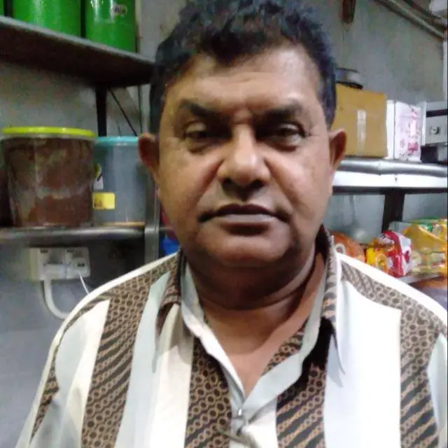 கார் ஓட்டுநர் கணேசன்