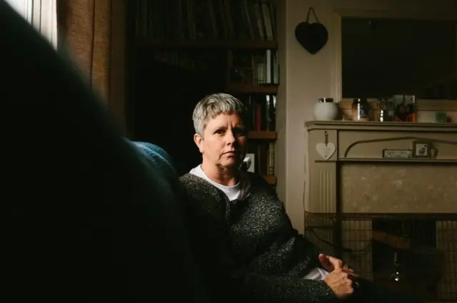 Jackie Cheetham merasakan sakit setiap hari.