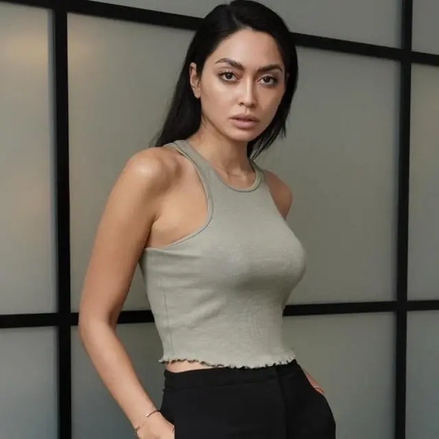 Амбра Баталина