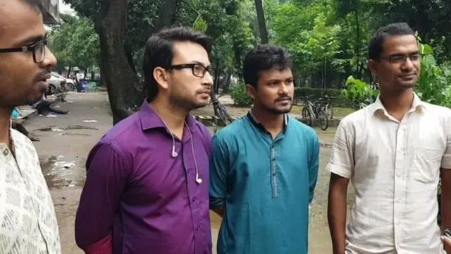 সরকারি চাকরির নিরাপত্তা, বেতনের কারণে সরকারি চাকরির প্রতি এতো আগ্রহ।