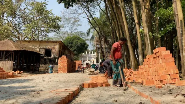 ओराकांडी ठाकुरबाड़ी