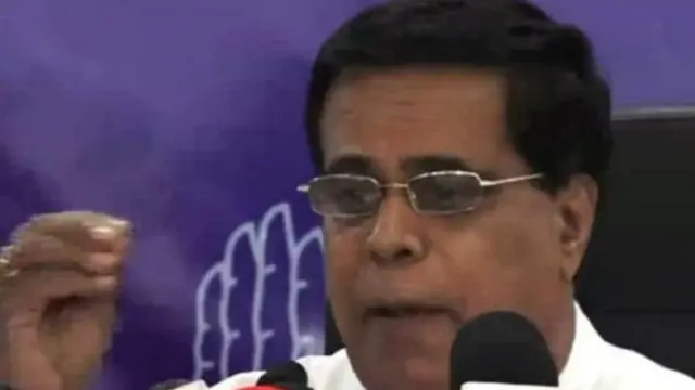 අමාත්‍ය නිමල් සිරිපාල ද සිල්වා