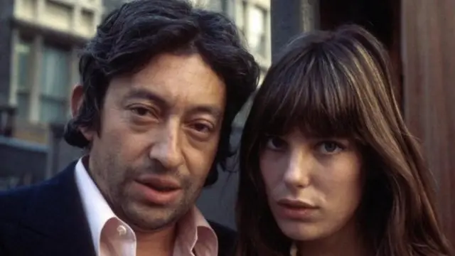 1971年，珍·柏金与著名的法国文化名人赛日·甘斯布（Serge Gainsbourg ）。
