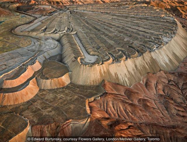 2017年，智利卡拉马，智利丘基卡马塔铜矿超负荷＃2。
