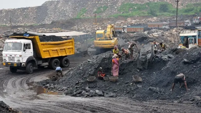 ખનનની તસવીર